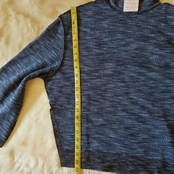 Free People Sunny Days Blue Turtleneck Top Size XS NWT - Picture 16 of 16